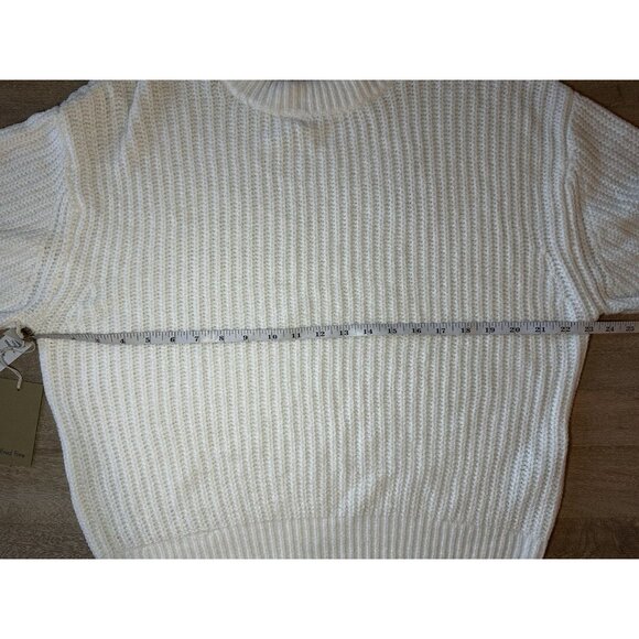 Wilfred NWT Aritzia Essential Chenille Sweater in Oak Cream Size Large Soft Knit - Picture 5 of 8